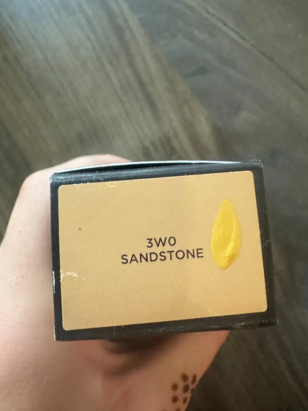 laura mercier foundation - sandstone